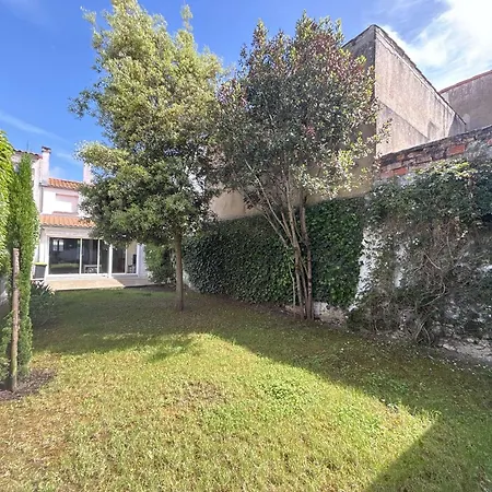Maison Pour 7 Au Cœur De Royan, Jardin Clos, Proche Et Centre-ville, Wifi Inclus - Fr-1-494-71